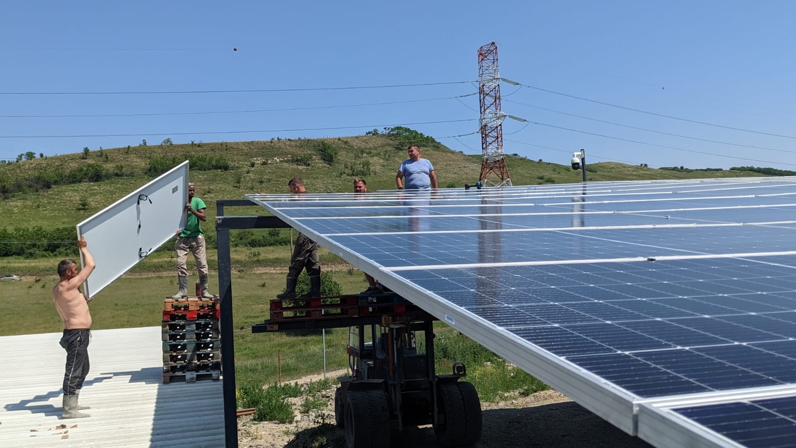 Instalare panouri fotovoltaice STONEAGE - fabrica de piatra (3)